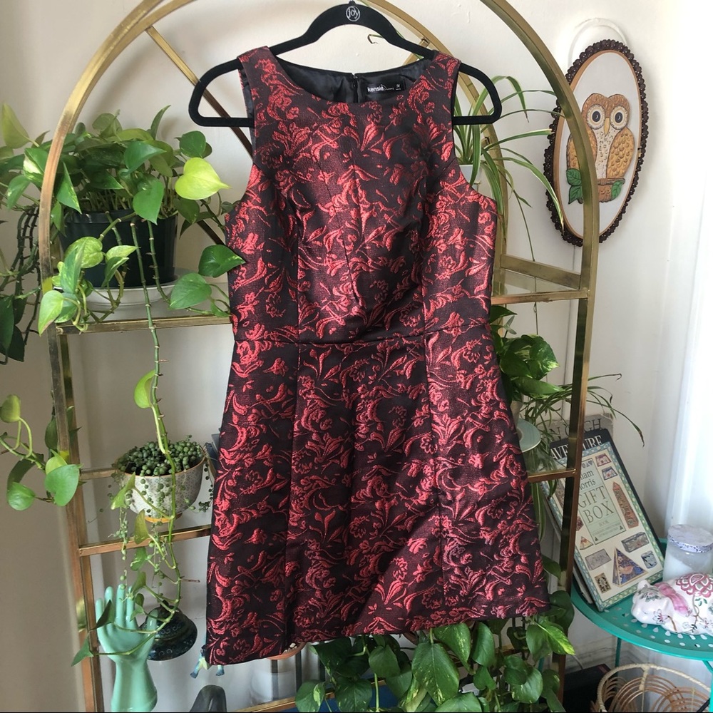 Red Shimmer High Neck Party Dress by Kensie size M